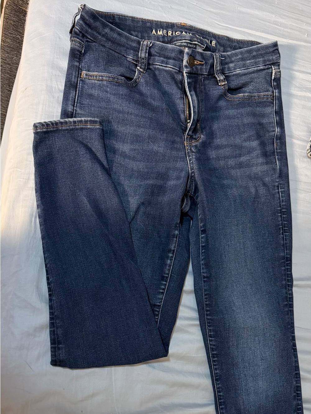 American Eagle high wasted jeans